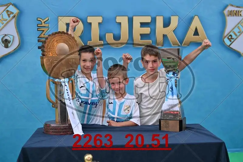 11.06. Korzo 7 - FotoKurti