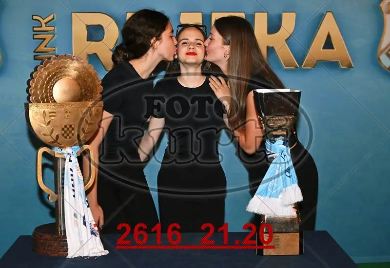 11.06. Korzo 11 - FotoKurti