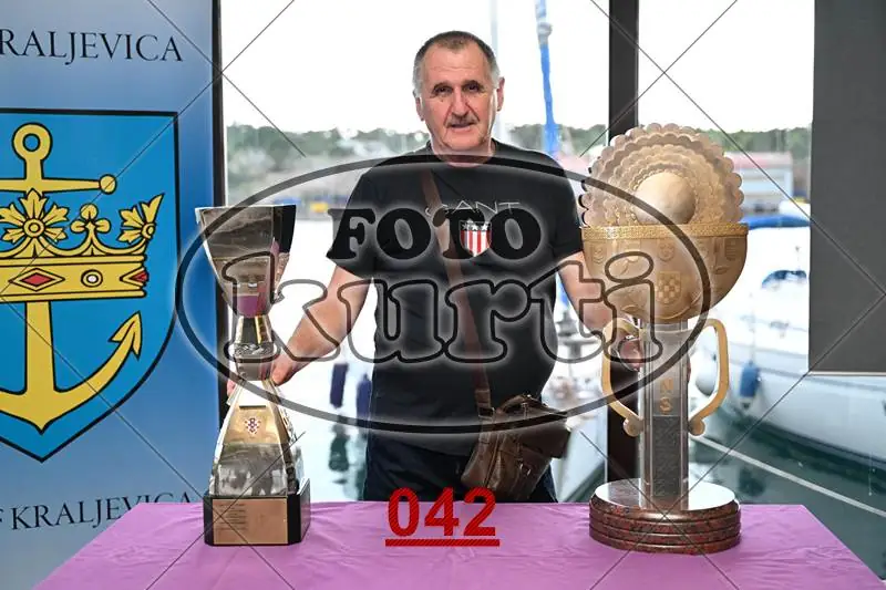 23.08. Kraljevica 6 - FotoKurti
