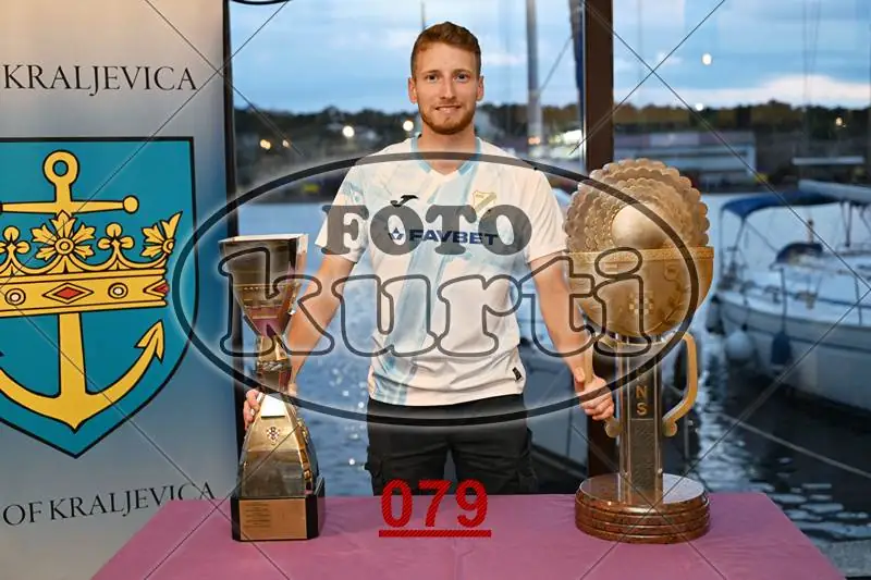 23.08. Kraljevica 7 - FotoKurti