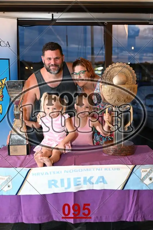 23.08. Kraljevica 11 - FotoKurti