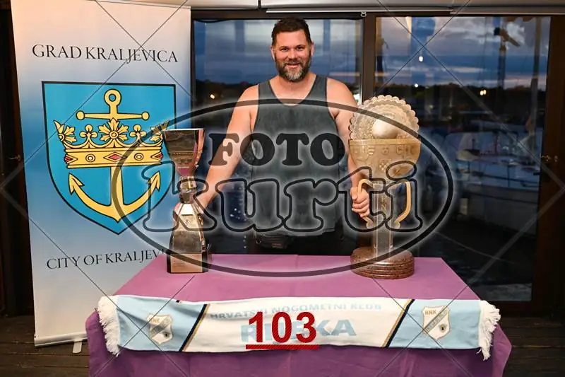 23.08. Kraljevica 7 - FotoKurti