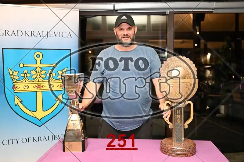 23.08. Kraljevica 11 - FotoKurti