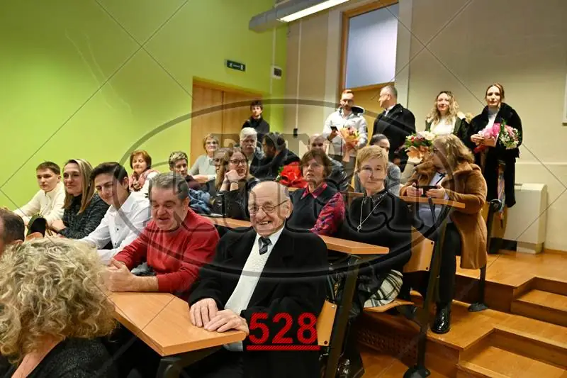 11:00h 9 - FotoKurti