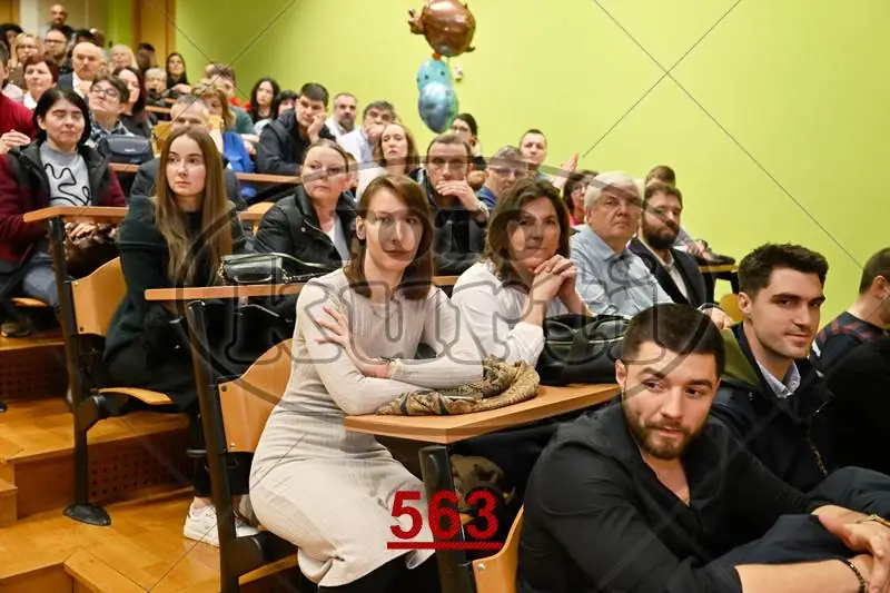 11:00h 8 - FotoKurti