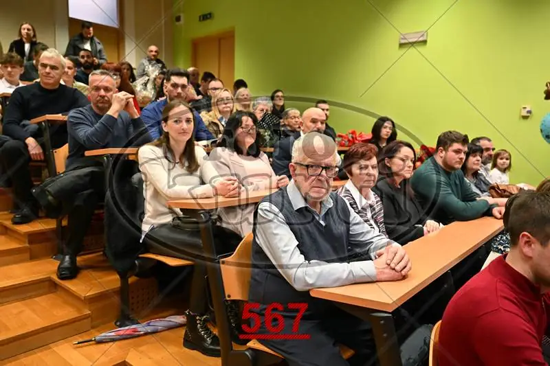 11:00h 12 - FotoKurti