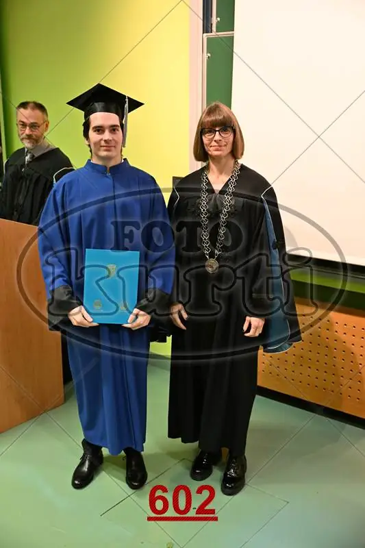 11:00h 11 - FotoKurti