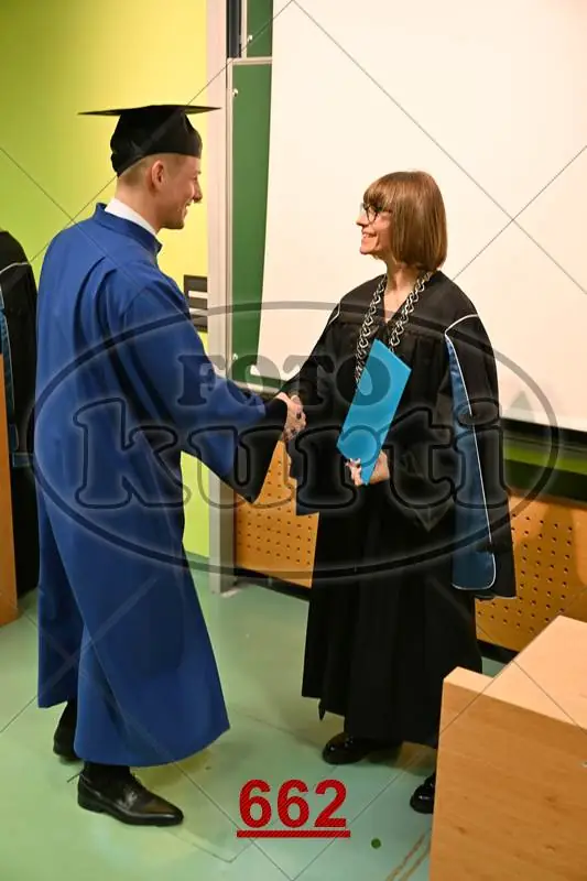 11:00h 11 - FotoKurti