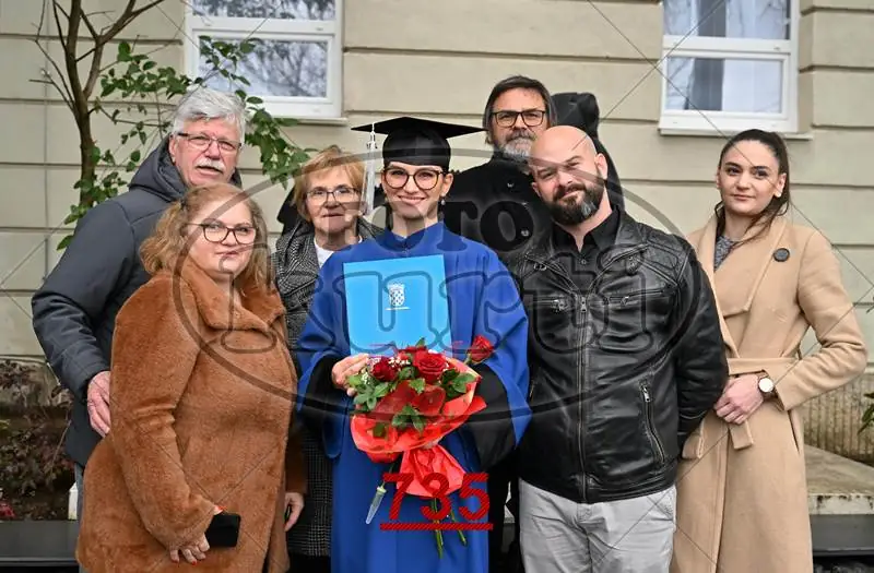 11:00h 12 - FotoKurti
