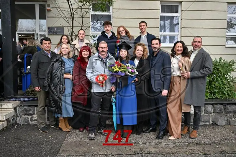 11:00h 12 - FotoKurti