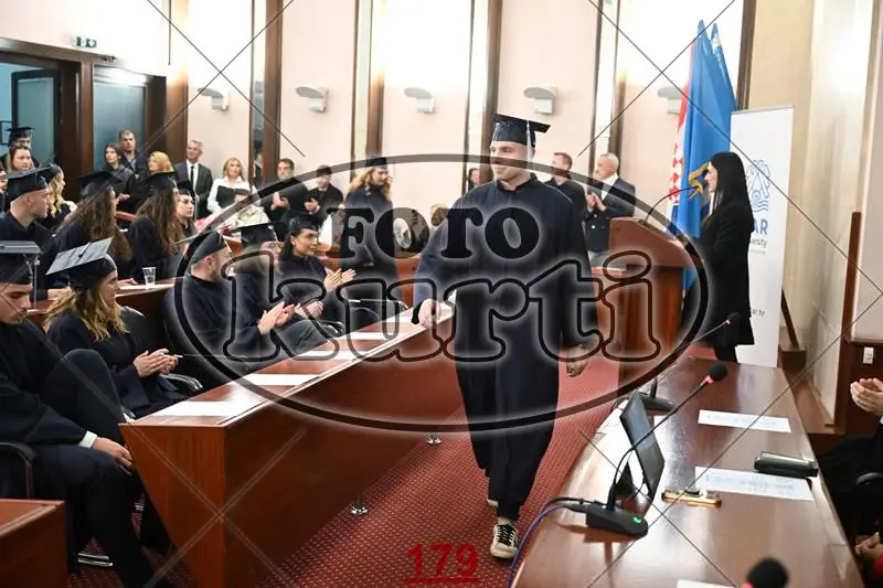 9.12. PAR 11 - FotoKurti