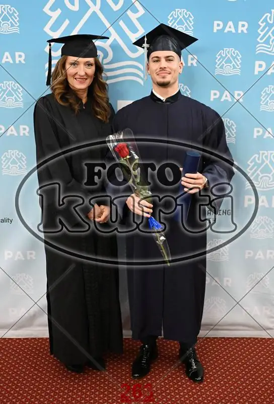 9.12. PAR 11 - FotoKurti