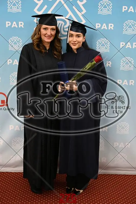 9.12. PAR 12 - FotoKurti