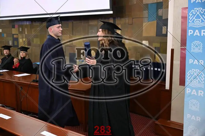 9.12. PAR 7 - FotoKurti