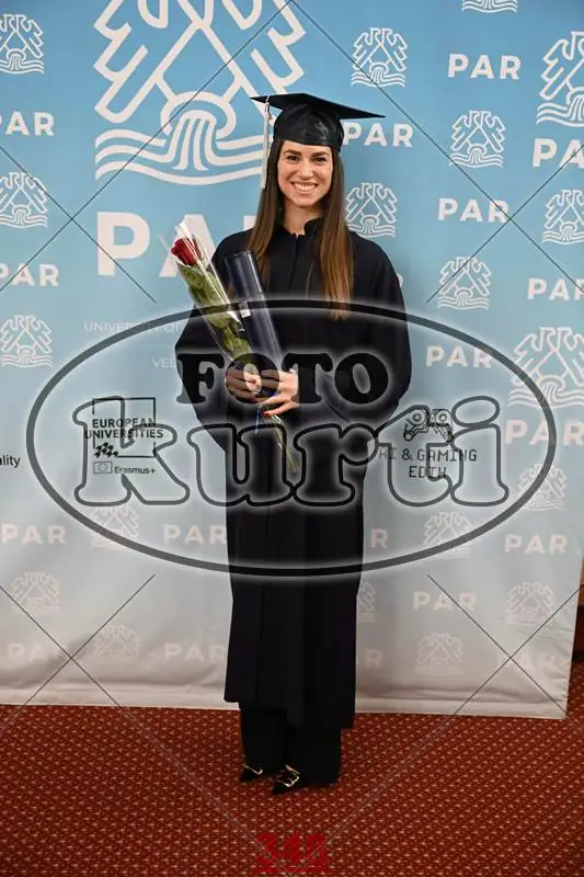 9.12. PAR 12 - FotoKurti