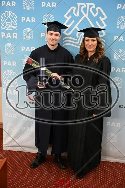 9.12. PAR 8 - FotoKurti