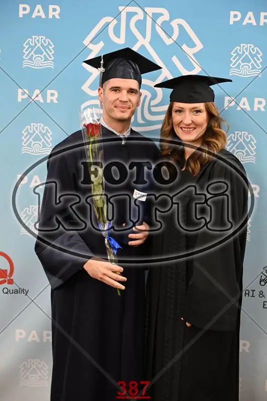 9.12. PAR 3 - FotoKurti