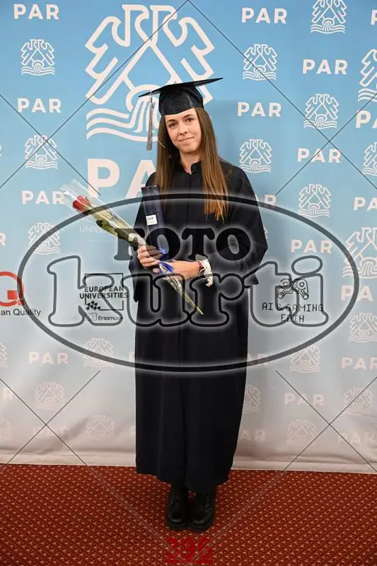 9.12. PAR 12 - FotoKurti