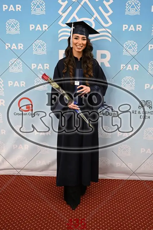 9.12. PAR 4 - FotoKurti