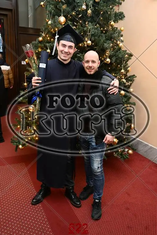 9.12. PAR 10 - FotoKurti
