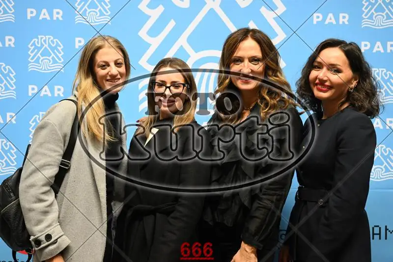 9.12. PAR 6 - FotoKurti