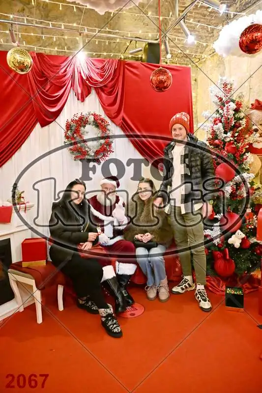 20.12. 10 00 do 15 00 8 - FotoKurti