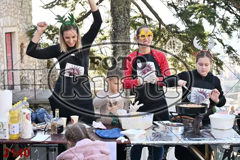 20.12. 10 00 do 15 00 9 - FotoKurti