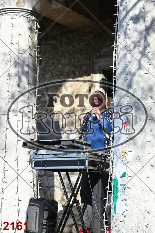 20.12. 10 00 do 15 00 6 - FotoKurti
