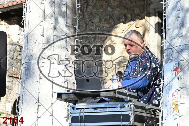 20.12. 10 00 do 15 00 9 - FotoKurti