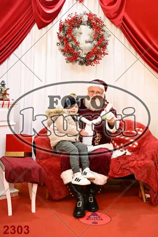 20.12. 15 00 DO 20 00 4 - FotoKurti