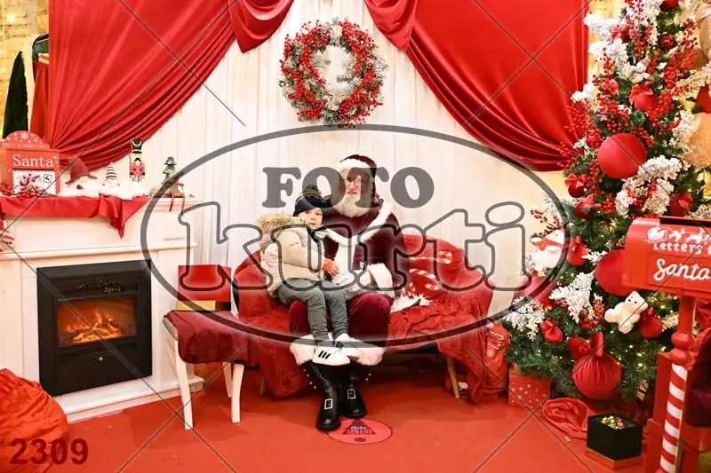 20.12. 15 00 DO 20 00 10 - FotoKurti