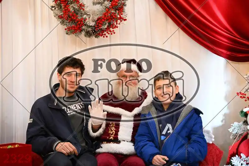 20.12. 15 00 DO 20 00 4 - FotoKurti