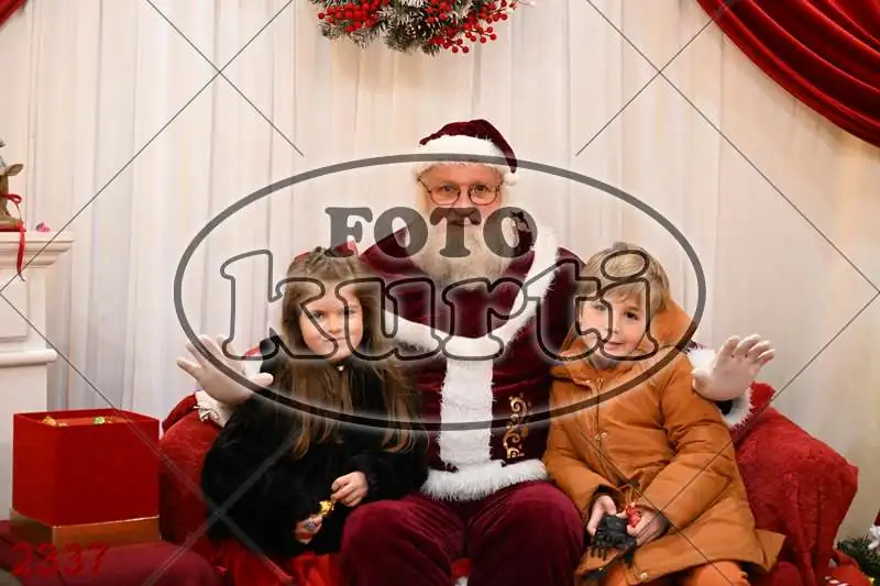 20.12. 15 00 DO 20 00 10 - FotoKurti