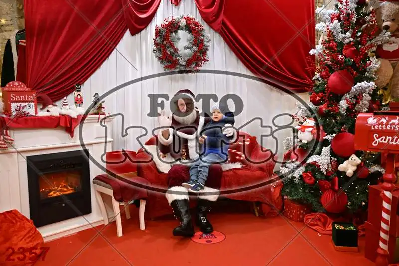 20.12. 15 00 DO 20 00 4 - FotoKurti