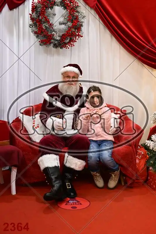 20.12. 15 00 DO 20 00 11 - FotoKurti