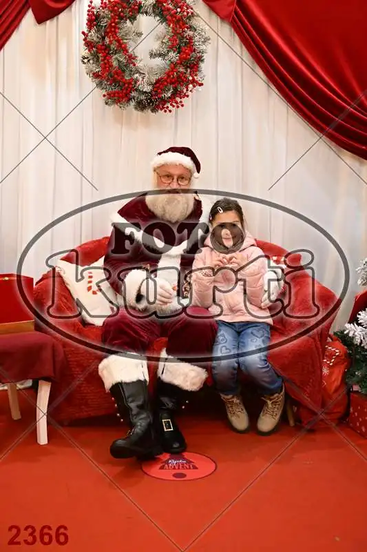 20.12. 15 00 DO 20 00 1 - FotoKurti
