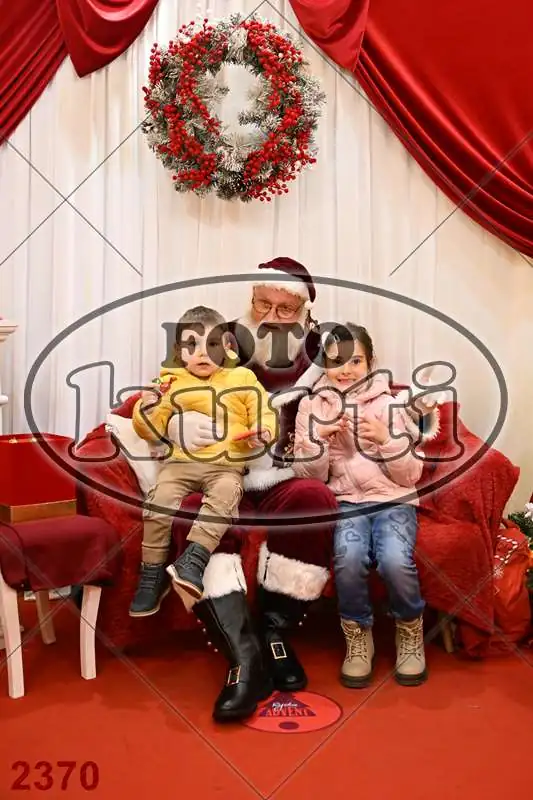 20.12. 15 00 DO 20 00 5 - FotoKurti
