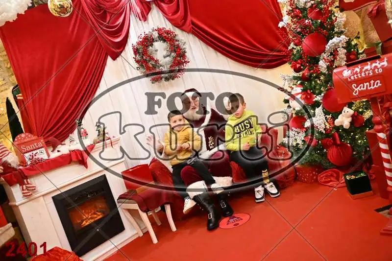 20.12. 15 00 DO 20 00 8 - FotoKurti
