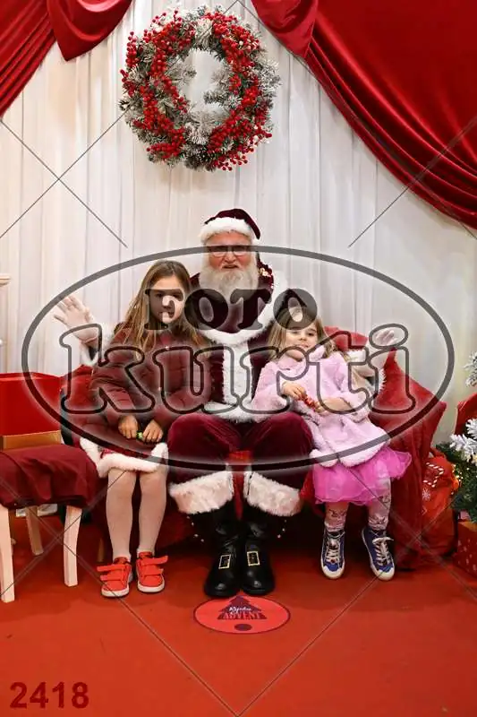 20.12. 15 00 DO 20 00 9 - FotoKurti