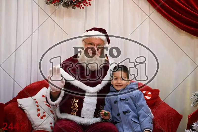 20.12. 15 00 DO 20 00 7 - FotoKurti