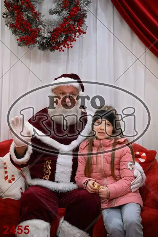 20.12. 15 00 DO 20 00 2 - FotoKurti