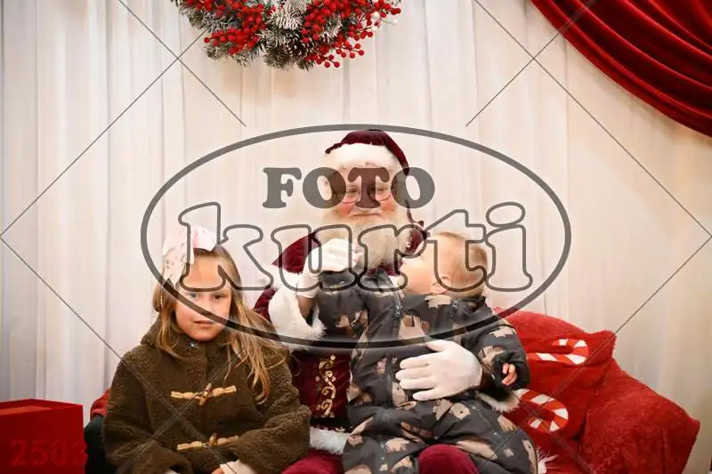 20.12. 15 00 DO 20 00 3 - FotoKurti