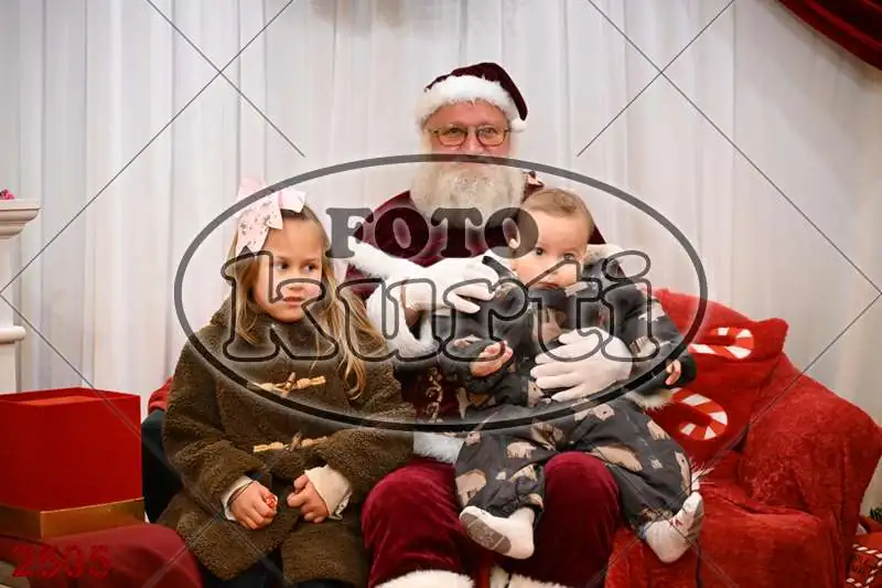 20.12. 15 00 DO 20 00 4 - FotoKurti