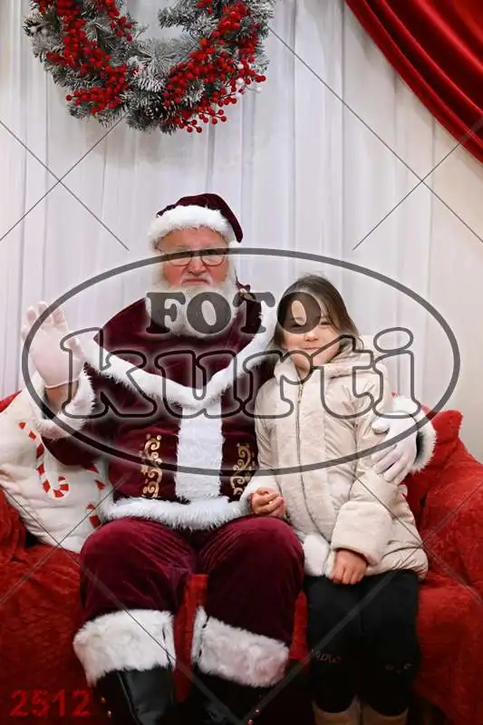 20.12. 15 00 DO 20 00 10 - FotoKurti
