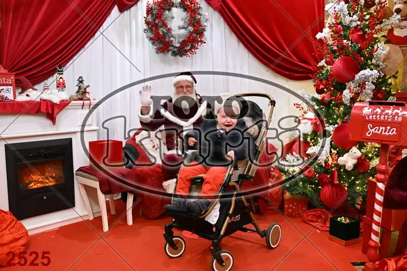 20.12. 15 00 DO 20 00 9 - FotoKurti