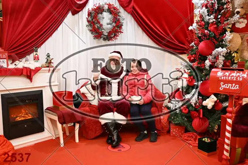 20.12. 15 00 DO 20 00 5 - FotoKurti