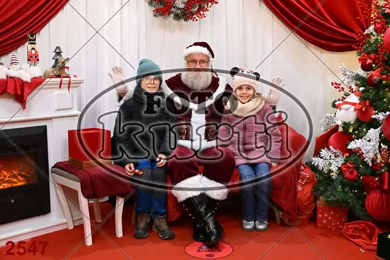 20.12. 15 00 DO 20 00 12 - FotoKurti