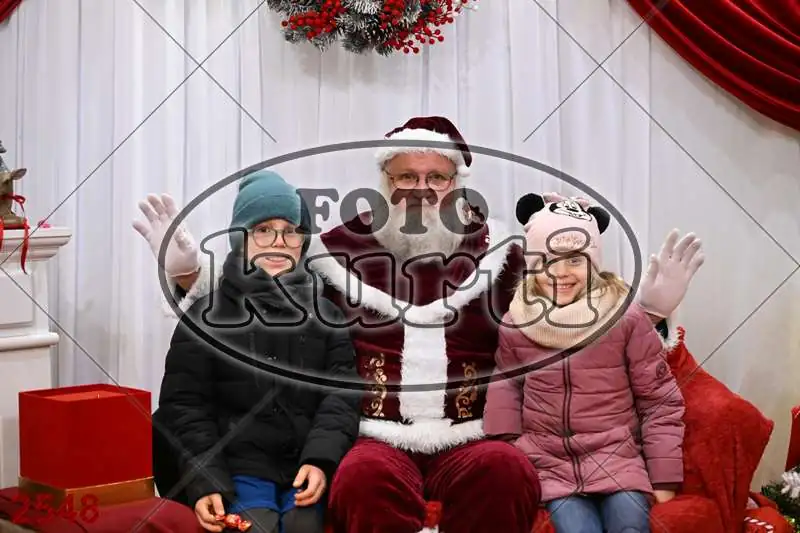 20.12. 15 00 DO 20 00 1 - FotoKurti