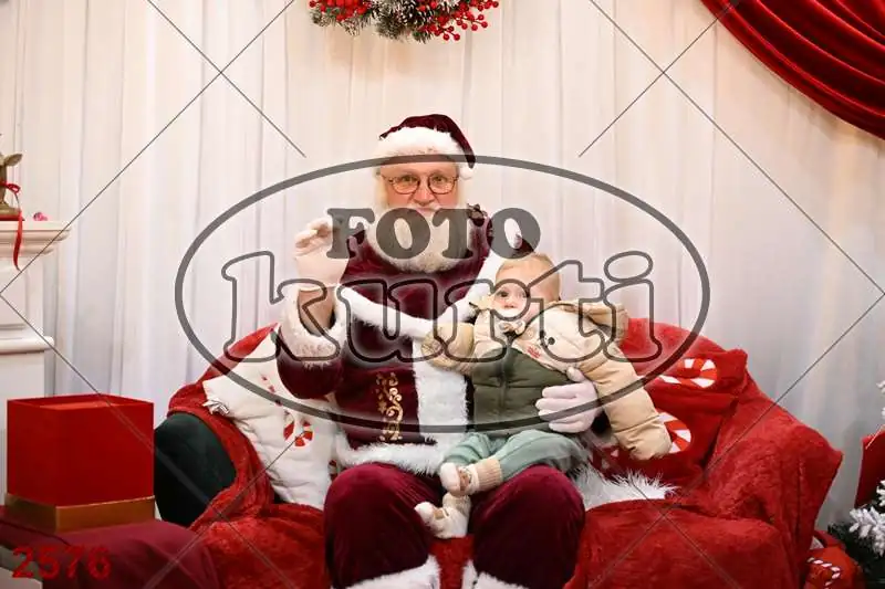 20.12. 15 00 DO 20 00 1 - FotoKurti