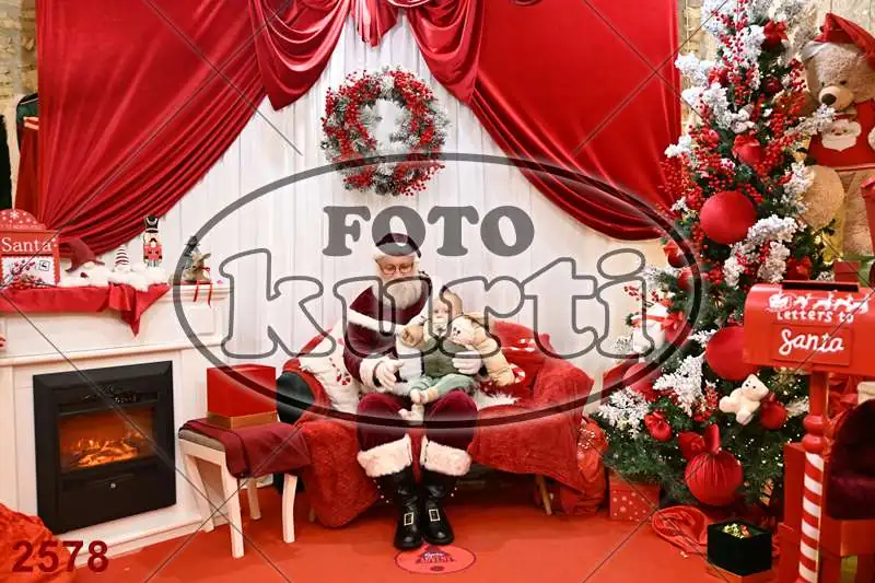 20.12. 15 00 DO 20 00 3 - FotoKurti